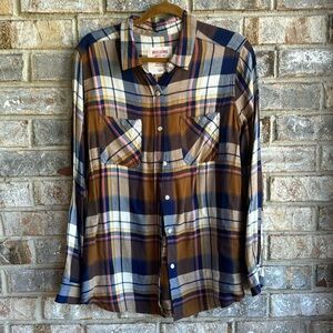 Mossimo boyfriend fit.  soft, beautiful fall color plaid